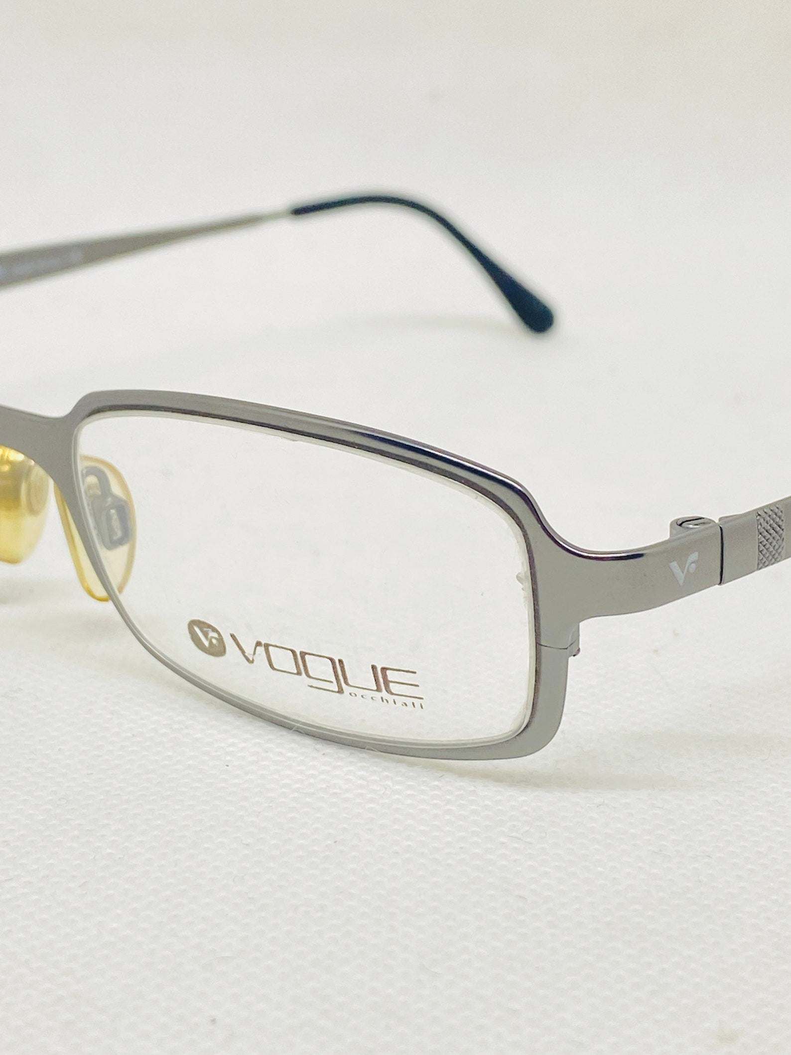 VOGUE vo 3298 548 s 48 19 130 vintage glasses